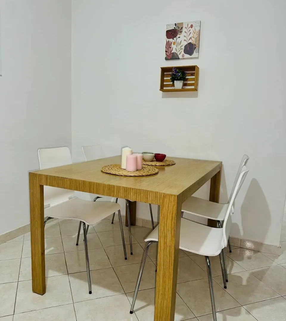 Apartamento Amoblado Laureles-Estadio 3 Habitaciones Medellin 0*,  Colombia